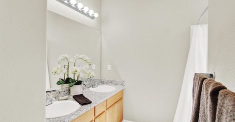 541 W Boesch Dr, Ripon, CA 95366 Photo