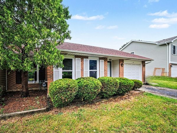 128 Majestic Drive , Lombard, IL 60148