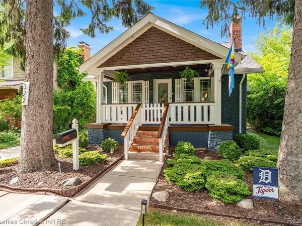 322 Potawatomi Boulevard, Royal Oak, MI 48073