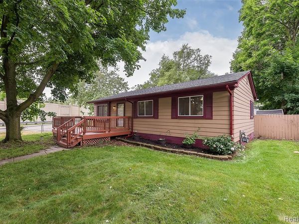 658 Kansas Avenue , York Twp, MI 48198