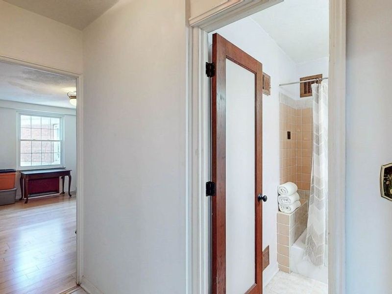 13800 Fairhill Road, Unit 512, Shaker Heights, OH 44120 Photo 17