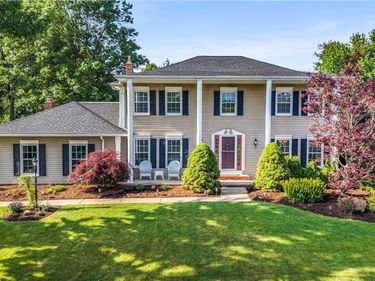 3886 Boxelder Drive, Brecksville, OH 44141