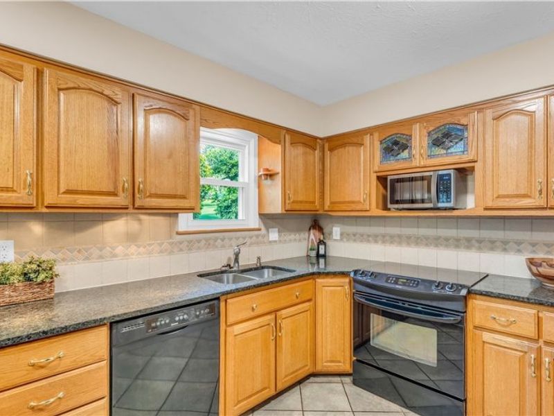 3886 Boxelder Drive , Brecksville, OH 44141 Photo 21