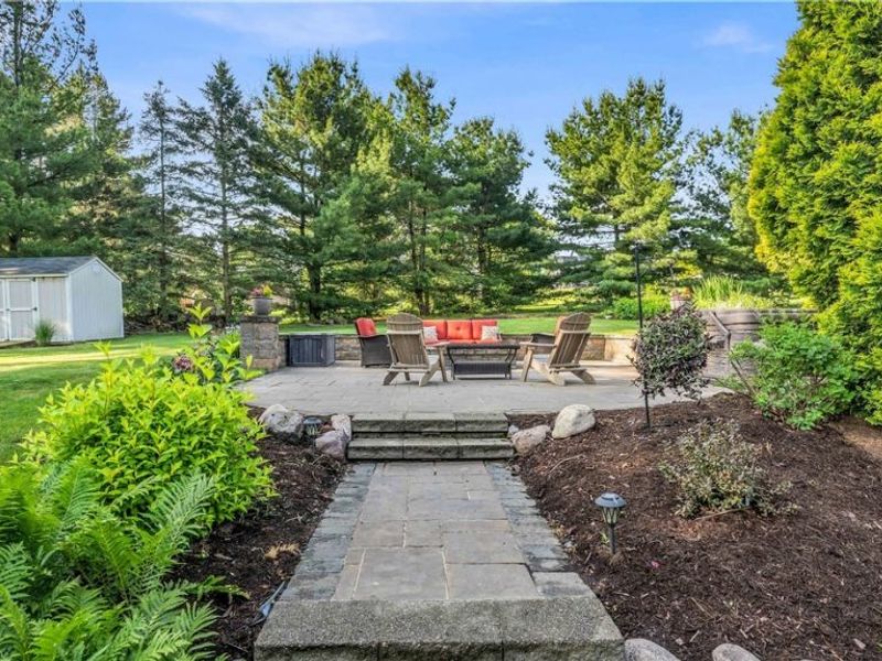 3886 Boxelder Drive , Brecksville, OH 44141 Photo 6
