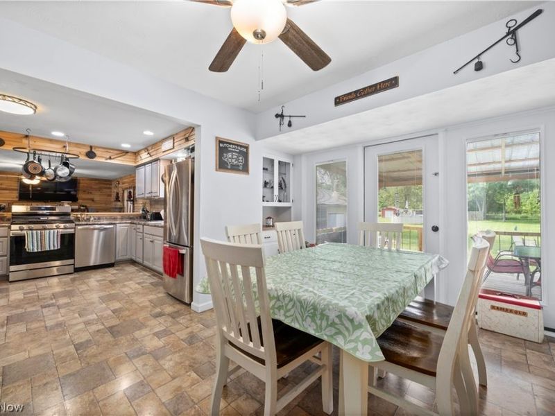 37581 Capel Road , Grafton, OH 44044 Photo 14