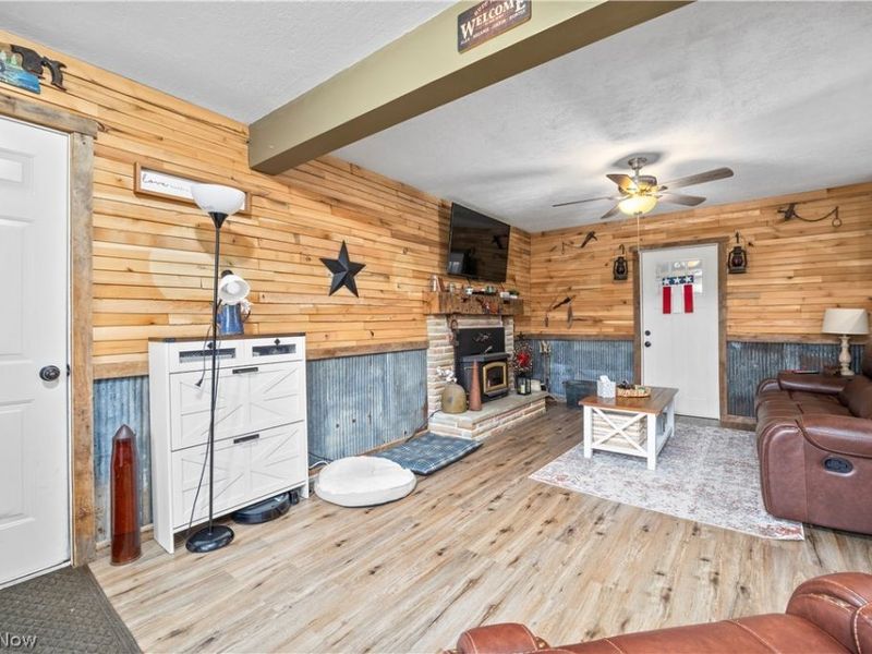 37581 Capel Road , Grafton, OH 44044 Photo 15