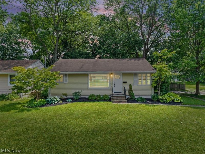 211 Wyleswood Drive, Berea, OH 44017 Photo 1