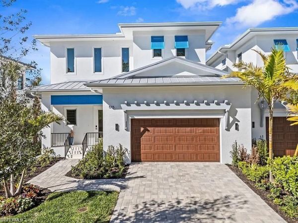515 91st AVE N, Unit 1 West, NAPLES, FL 34108