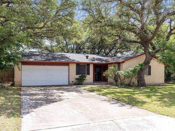 1604 Oakland Terrace , Brownwood, TX 76801