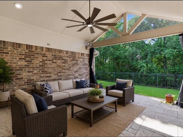 8215 Carter Street, Lantana, TX 76226