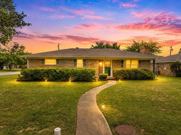 3501 Austin Avenue , Greenville, TX 75402