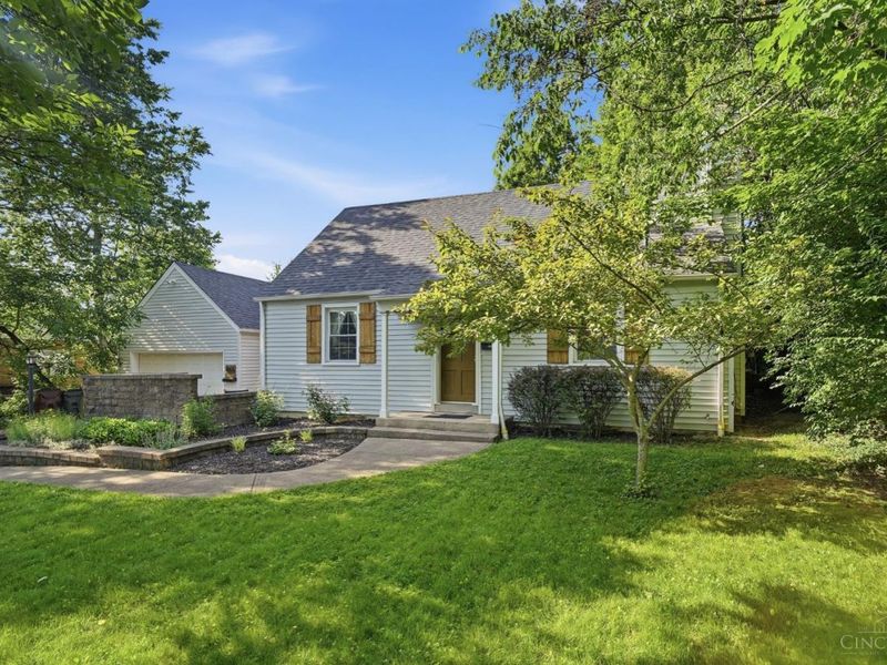 2856 Jessup Road, Green Township, OH 45239 Photo 2