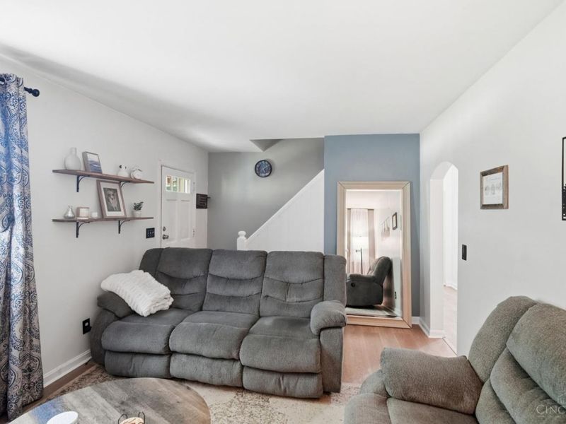 2856 Jessup Road, Green Township, OH 45239 Photo 7