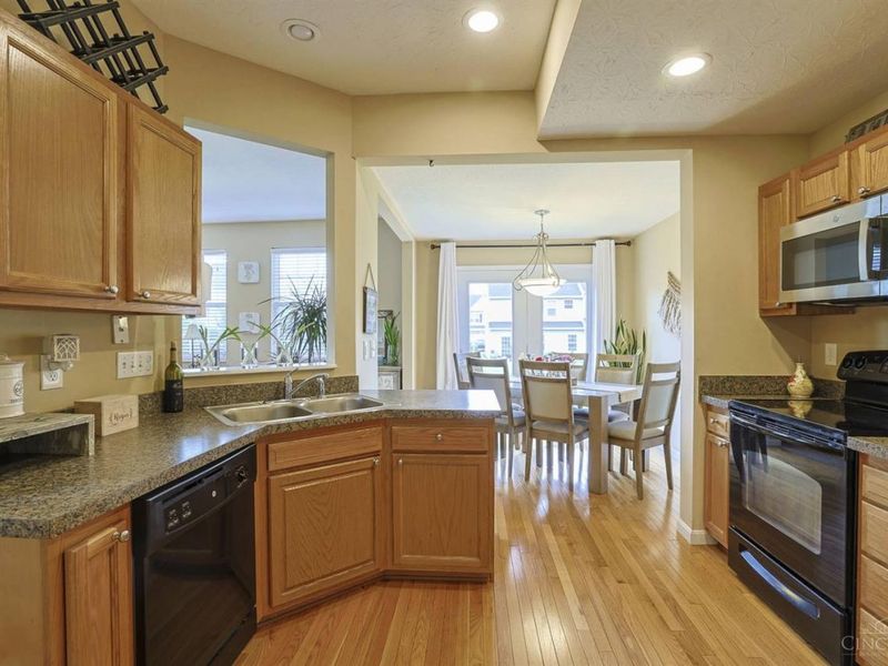 2827 Wexford, Fairfield Twp, OH 45011 Photo 10