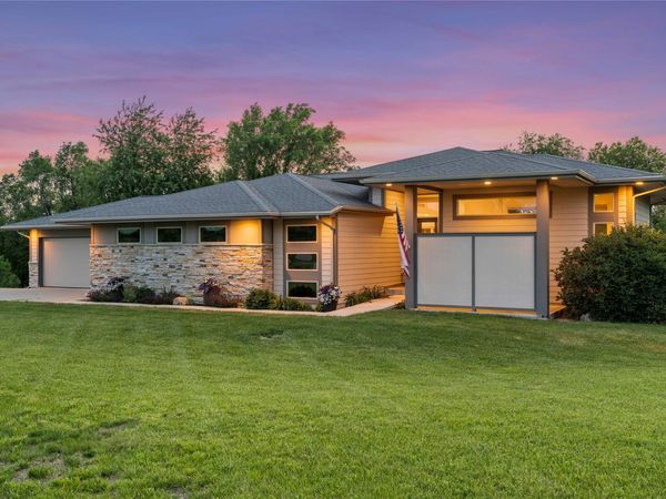 11890 NW 142nd Street , Granger, IA 50109