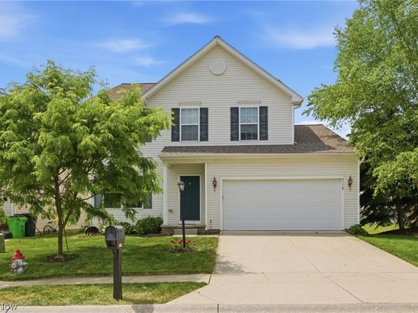 3178 Fenmore Lane, Aurora, OH 44202