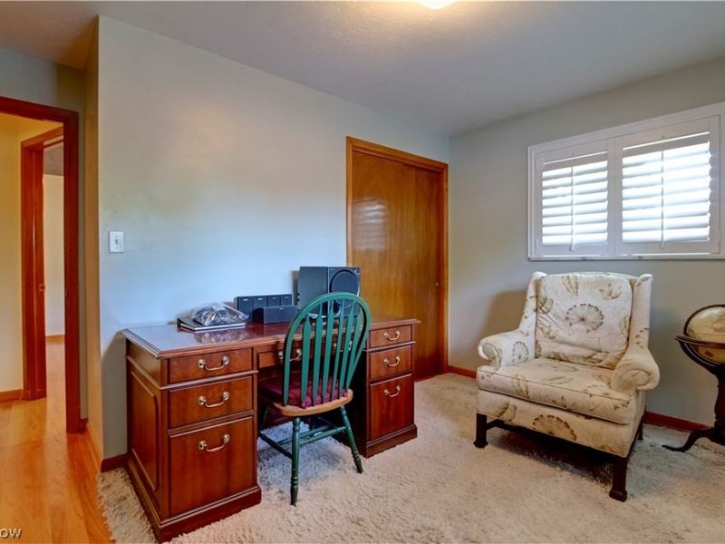 5265 Evergreen Drive, North Olmsted, OH 44070 Photo 21