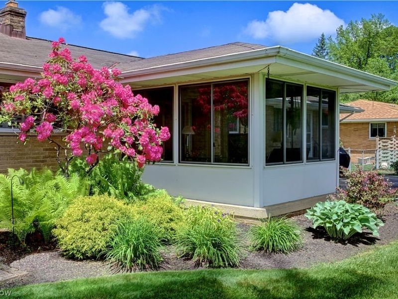 5265 Evergreen Drive, North Olmsted, OH 44070 Photo 30
