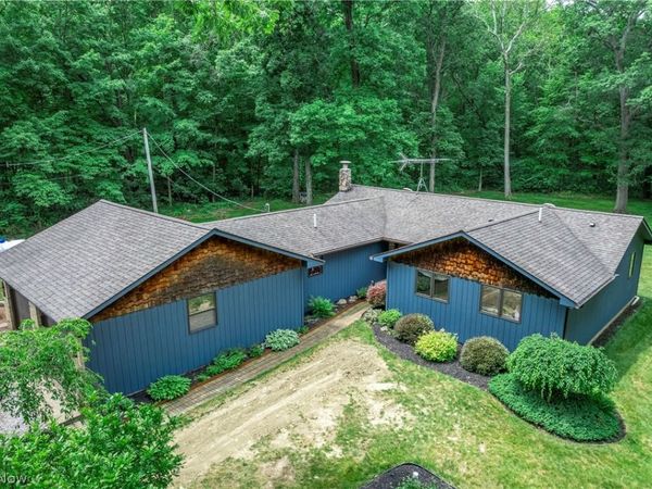 2354 Sunnyside Road , Vermilion, OH 44089