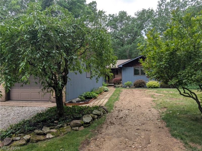 2354 Sunnyside Road, Vermilion, OH 44089 Photo 4