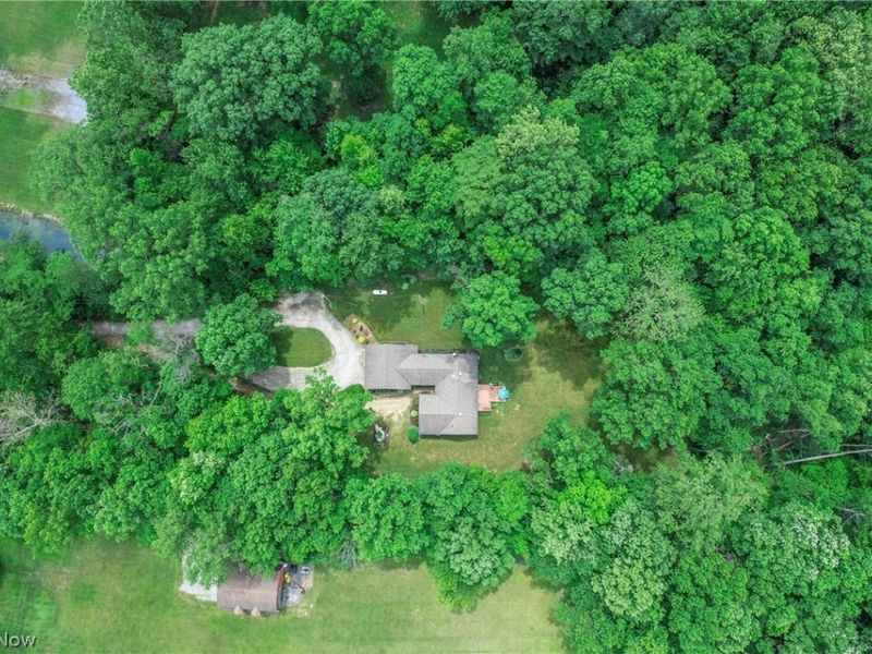 2354 Sunnyside Road, Vermilion, OH 44089 Photo 5