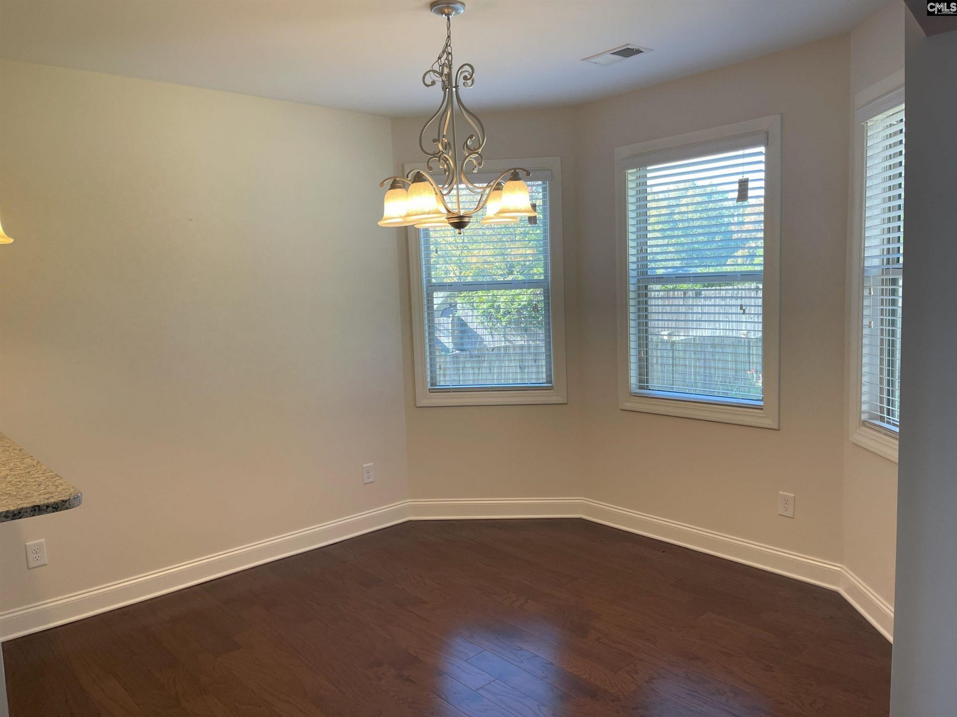 567 Bronze Drive  Photo 7