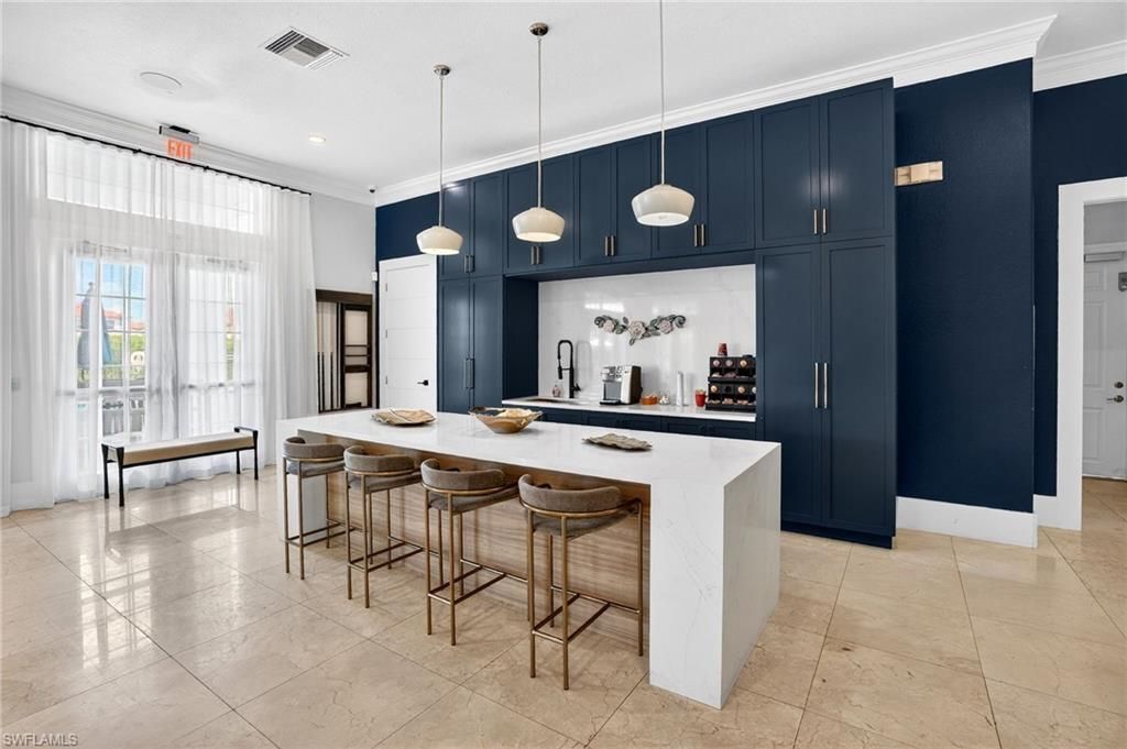 7020 Ambrosia Ln, Unit 1104, Naples, FL 34119 Photo