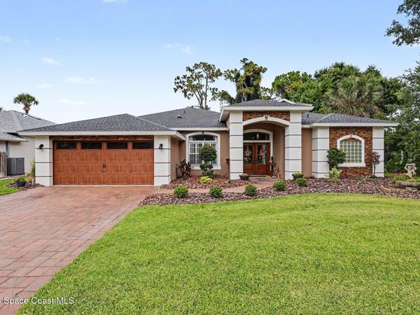 663 Sheridan Woods Drive , Melbourne, FL 32904