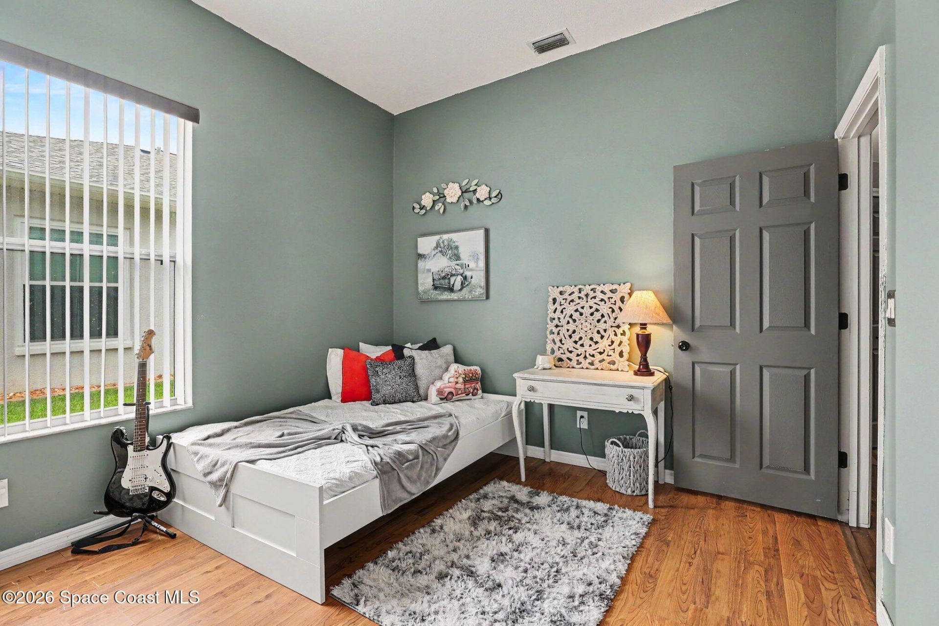 663 Sheridan Woods Drive, Melbourne, FL 32904 Photo