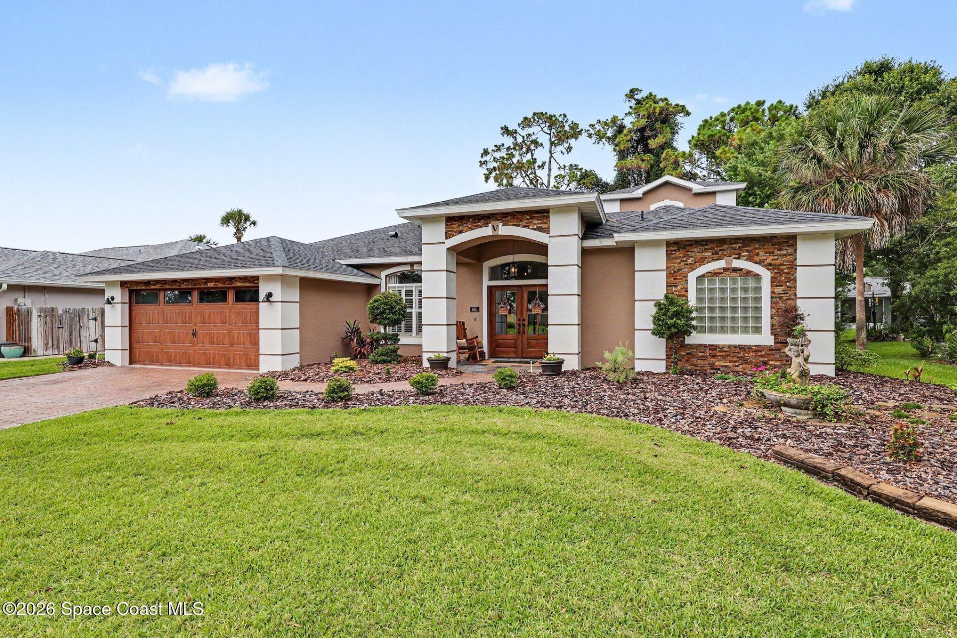 663 Sheridan Woods Drive, Melbourne, FL 32904 Photo