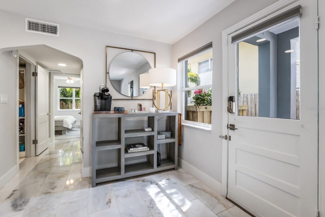 161 Golden Gate Point , Sarasota, FL 34236 Photo