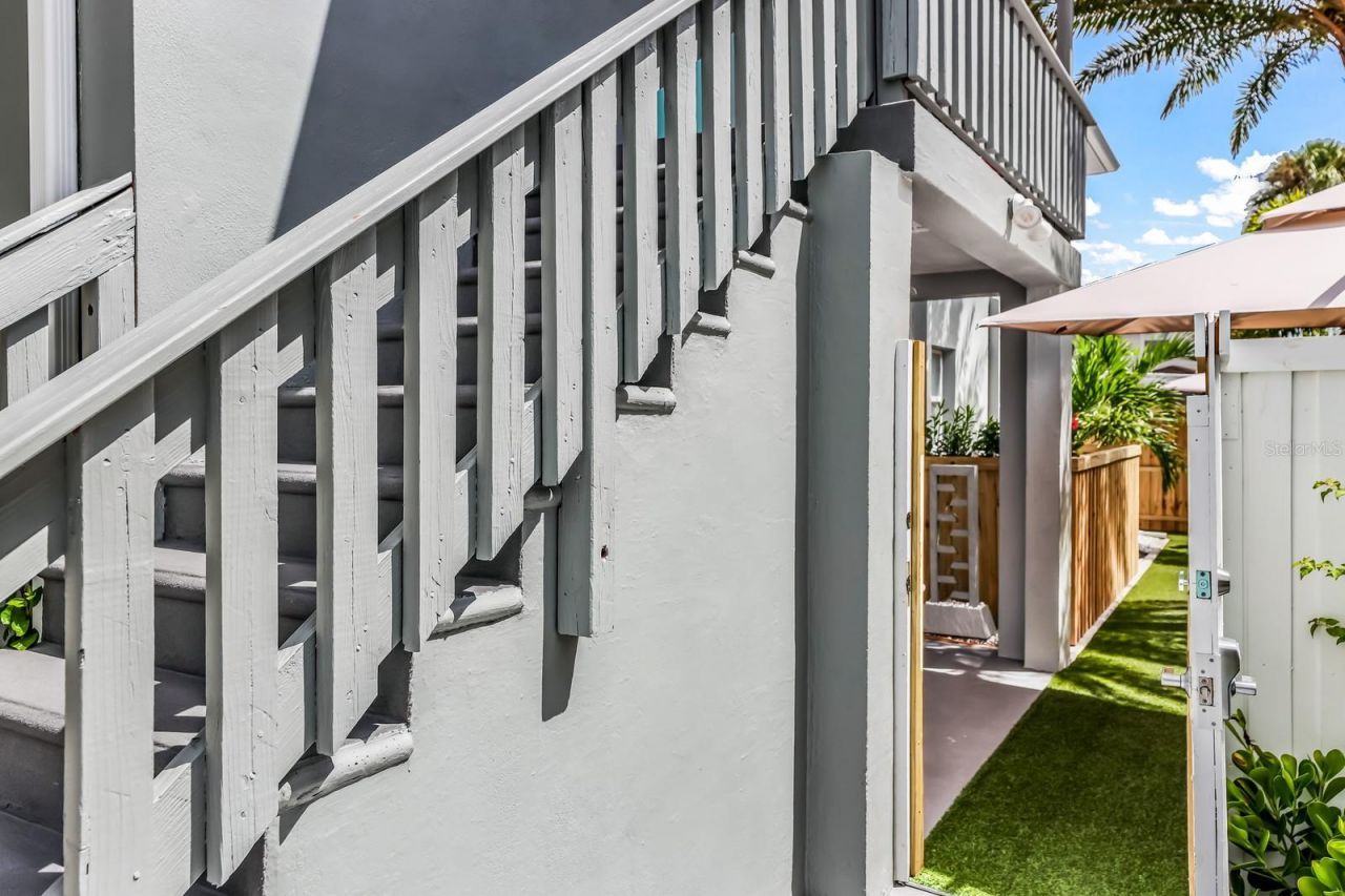 161 Golden Gate Point , Sarasota, FL 34236 Photo