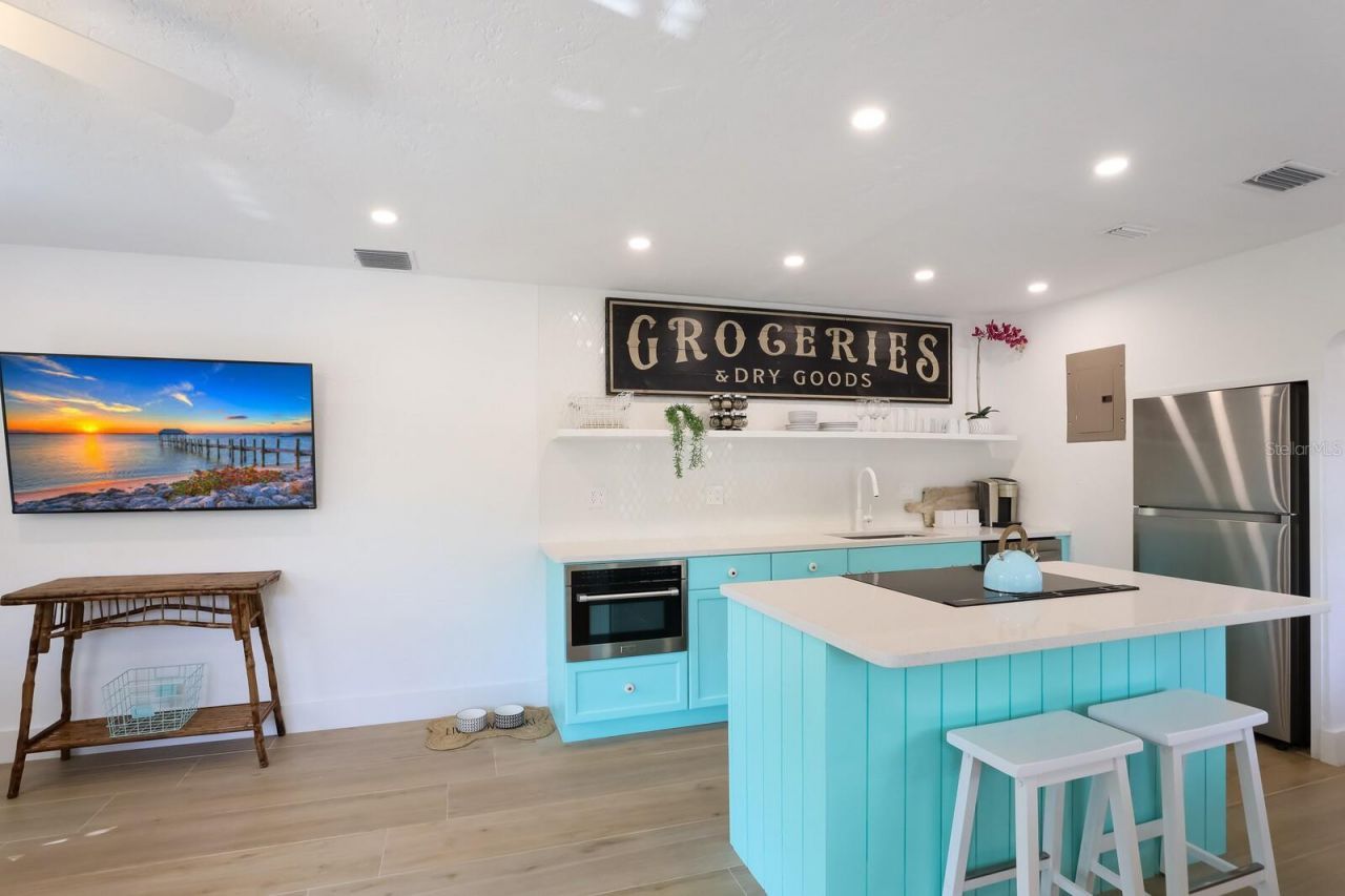 161 Golden Gate Point , Sarasota, FL 34236 Photo
