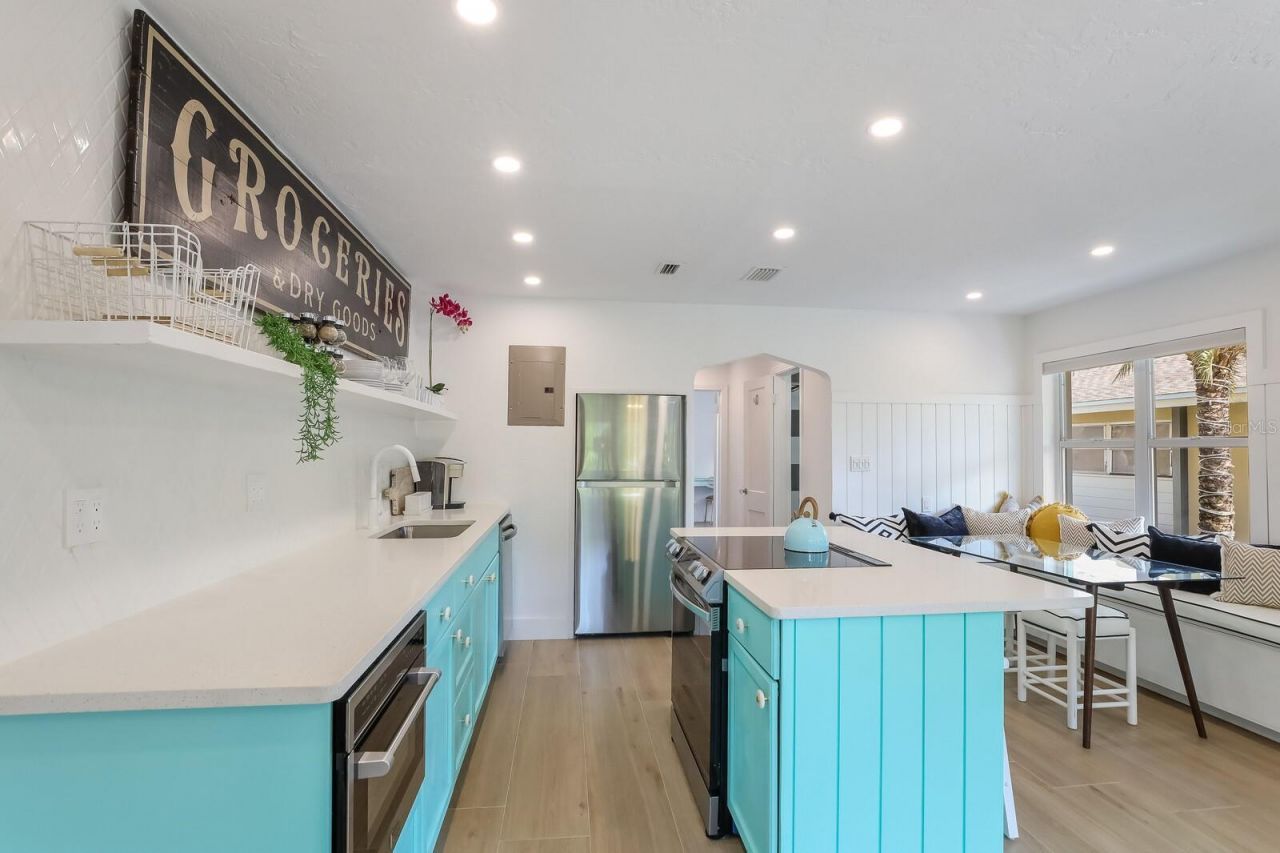 161 Golden Gate Point , Sarasota, FL 34236 Photo