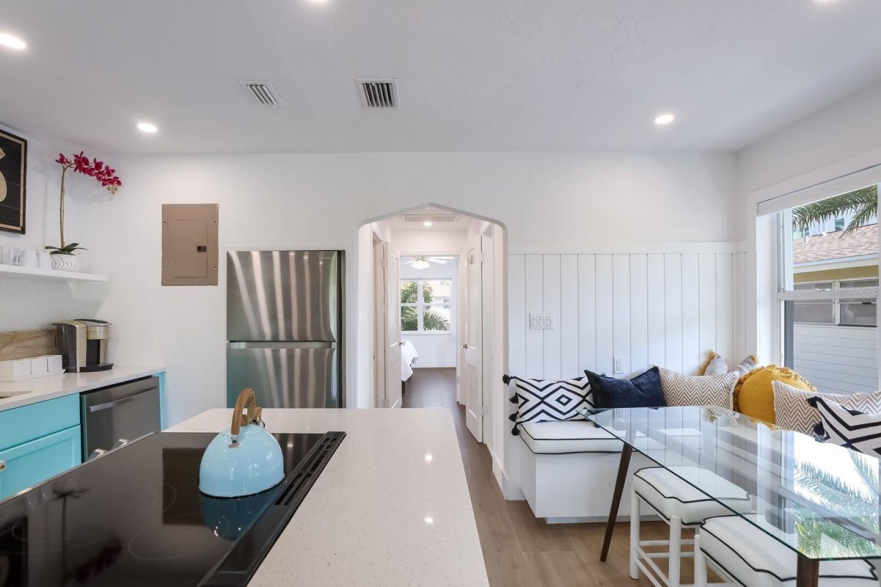 161 Golden Gate Point , Sarasota, FL 34236 Photo