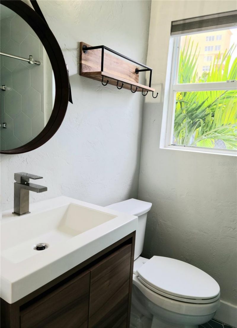 161 Golden Gate Point , Sarasota, FL 34236 Photo
