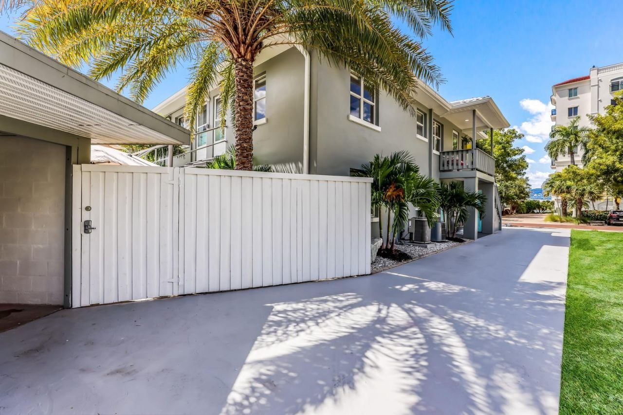 161 Golden Gate Point , Sarasota, FL 34236 Photo