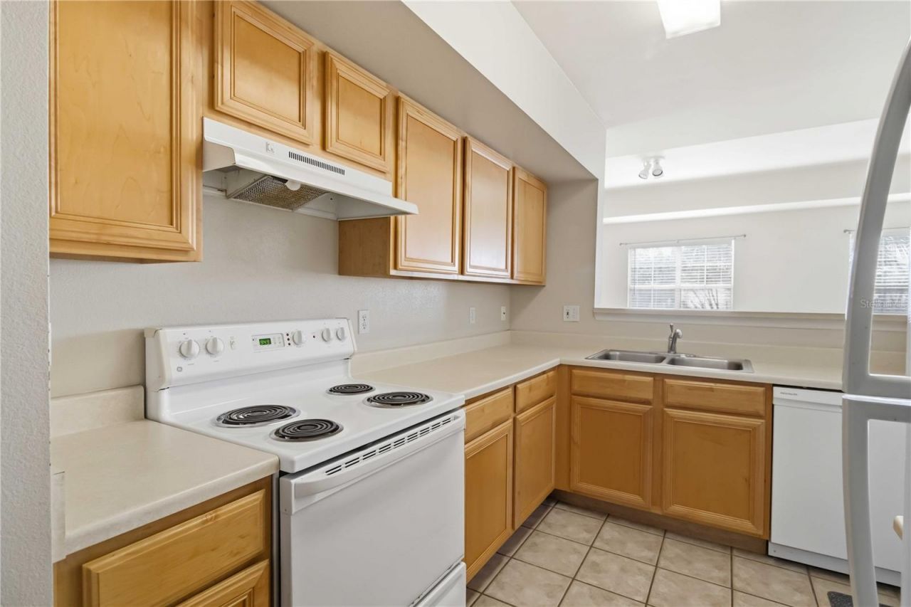 1015 Villagio Circle , Unit 201, Sarasota, FL 34237 Photo