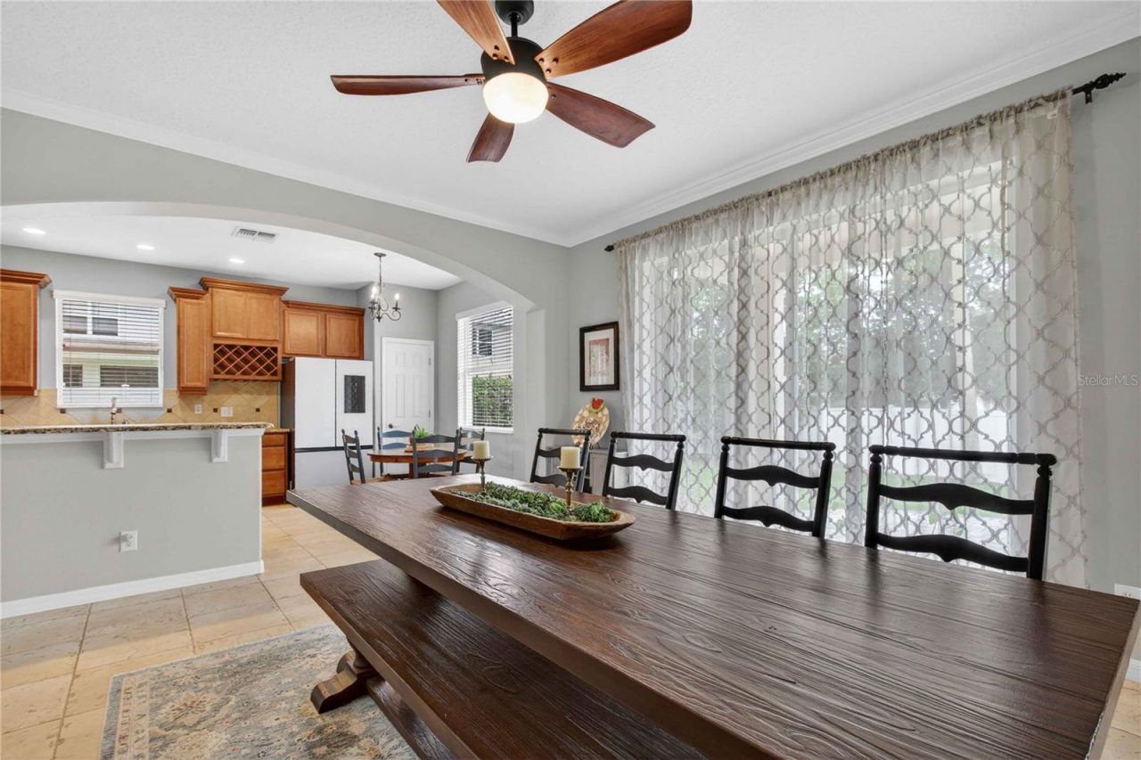 303 W Blue Water Edge Drive , Eustis, FL 32736 Photo