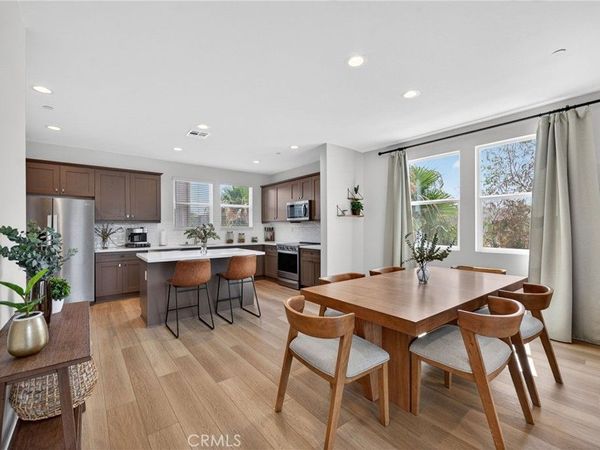 1016 E 4th, Santa Ana, CA 92701