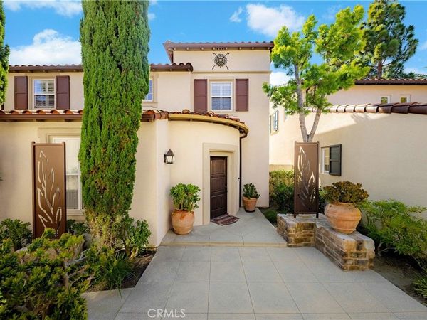 77 Canyoncrest, Irvine, CA 92603