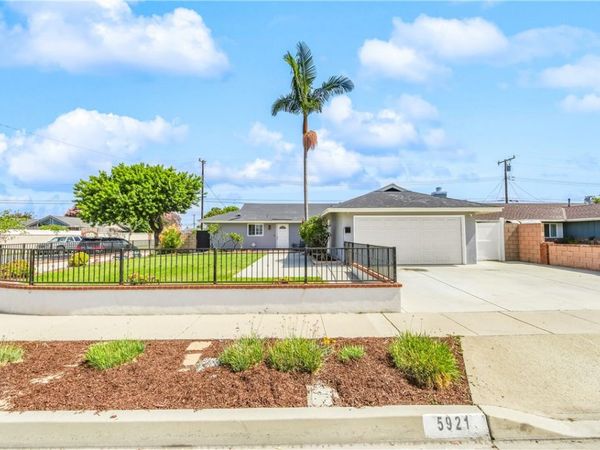 5921 Chinook Drive, Huntington Beach, CA 92647