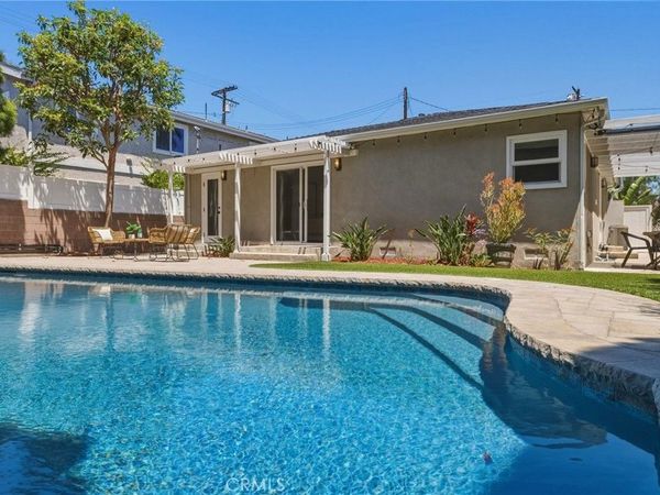 2002 Curtis Avenue, Redondo Beach, CA 90278