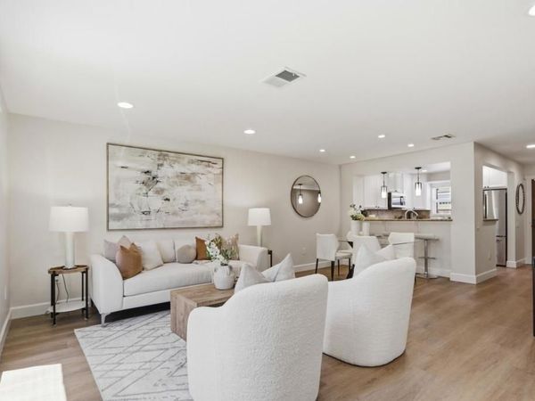 857 Carlisle Way , Unit 118, Sunnyvale, CA 94087