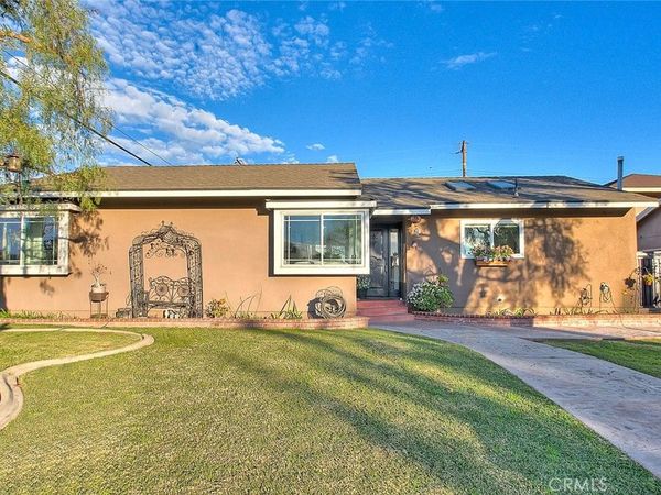 1862 Bonnie Brae, Pomona, CA 91767