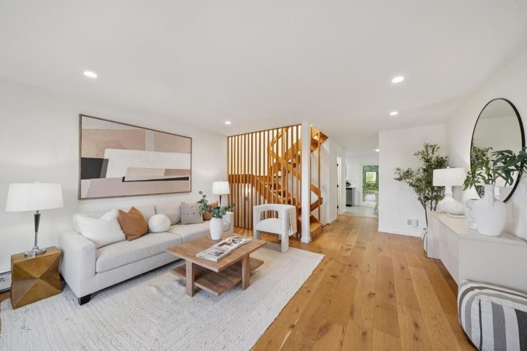 4028 Farm Hill Boulevard , Unit 5, Redwood City, CA 94061 Main Photo