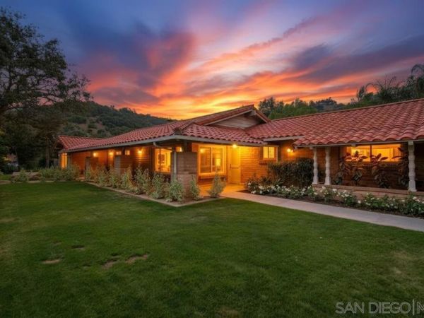 1735 Tecalote Drive, Fallbrook, CA 92028