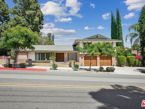 700 W Highland Avenue, Sierra Madre, CA 91024