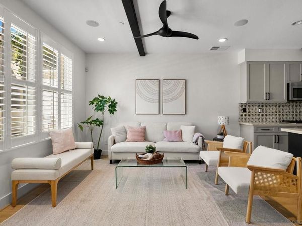 1758 Fairlead Ave, Carlsbad, CA 92011