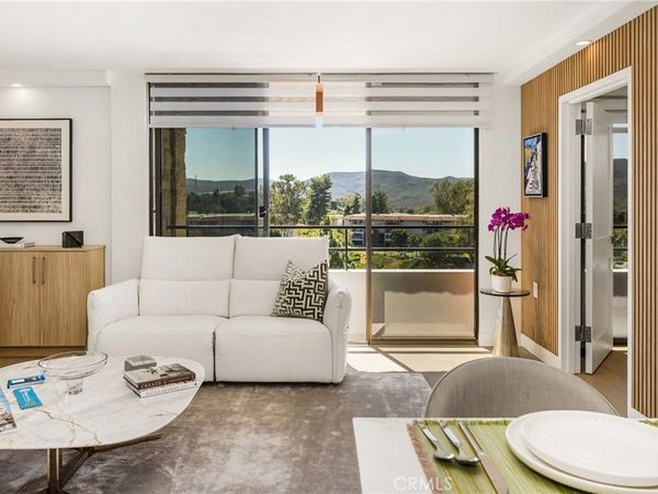 24055 Paseo Del Lago, Unit 1063, Laguna Woods, CA 92637